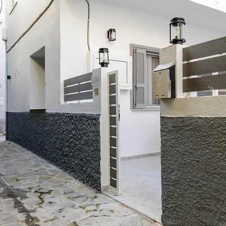 Rhodes Hospitality Project Apt Andromachi- Rhodes Town Center Апартаменты *